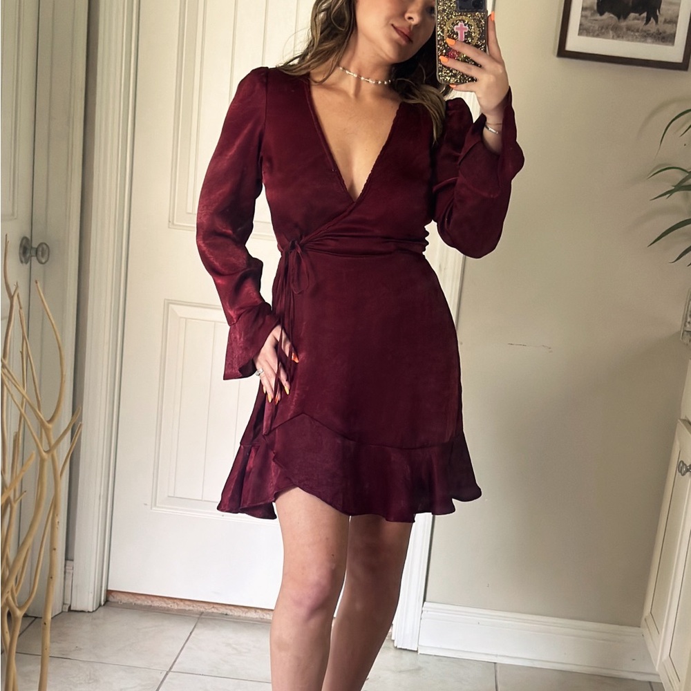 Elegant dress perfect for fall!